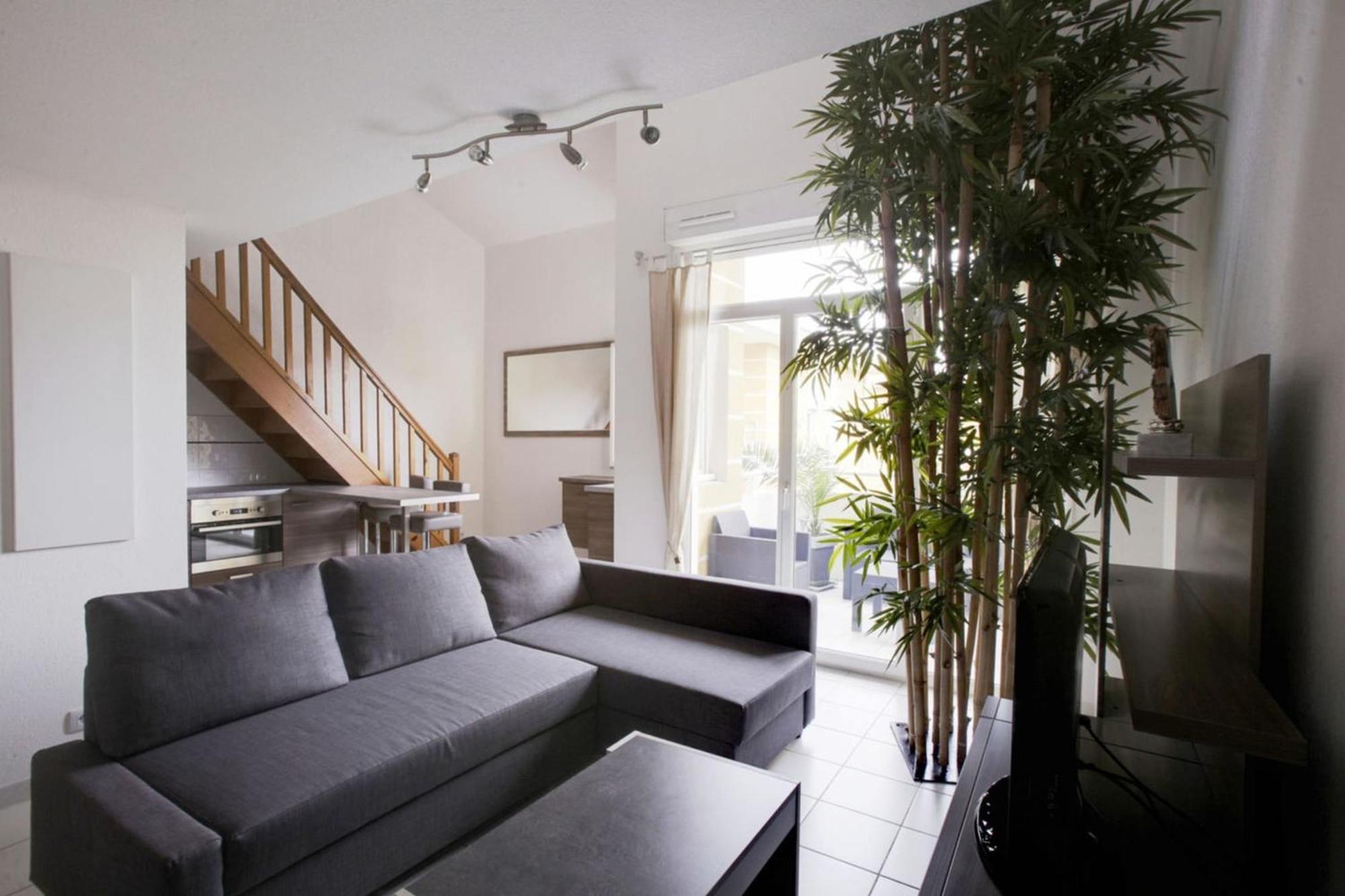 Duplex Alberti - Welkeys Lattes Bagian luar foto