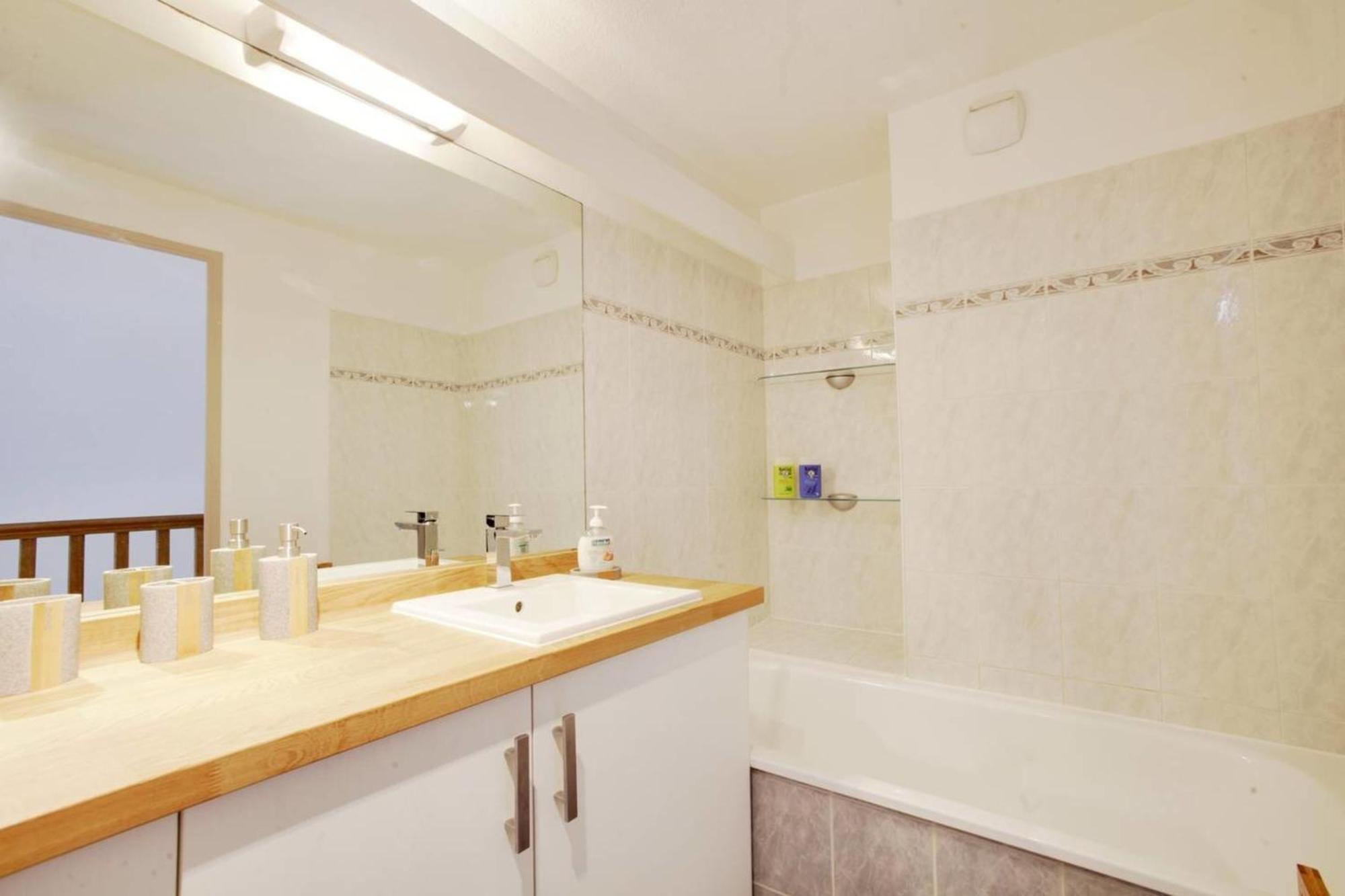 Duplex Alberti - Welkeys Lattes Bagian luar foto
